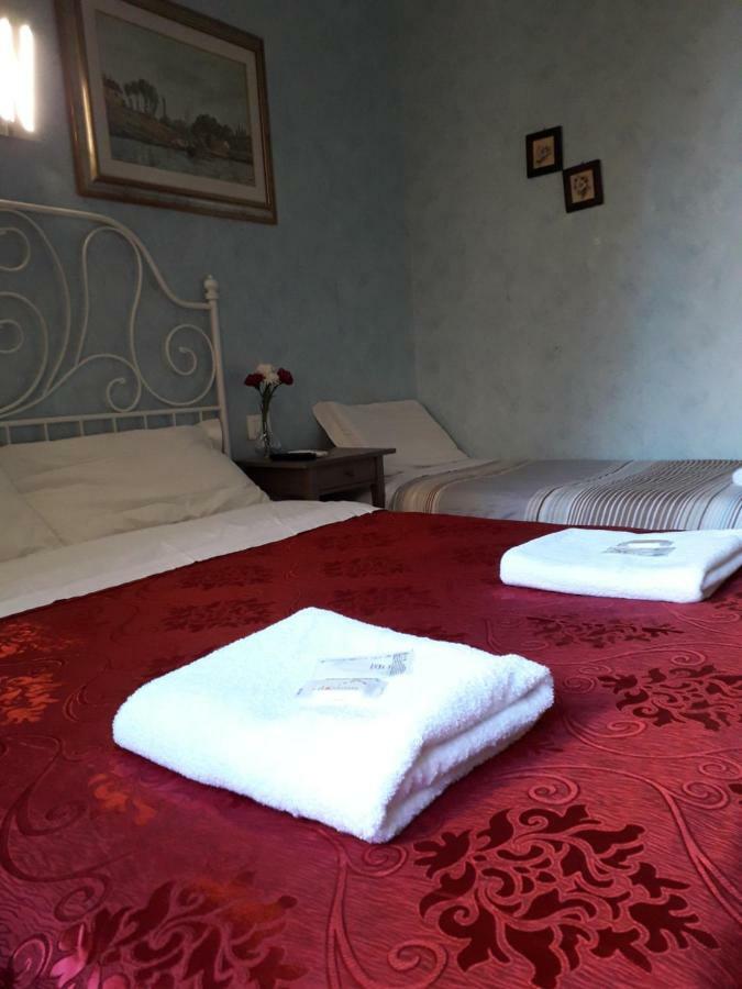 רומא Renting Rooms מראה חיצוני תמונה
