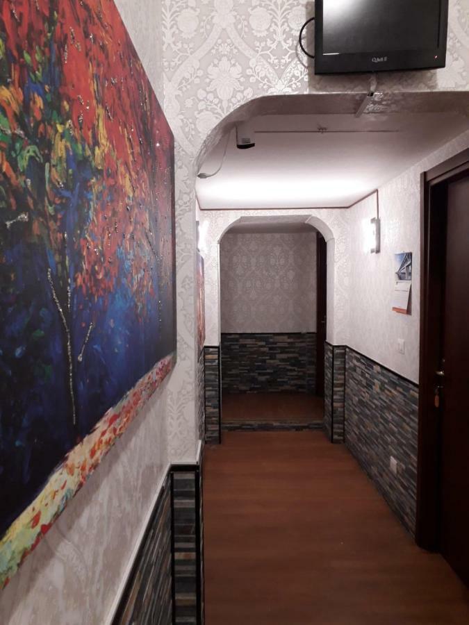 רומא Renting Rooms מראה חיצוני תמונה