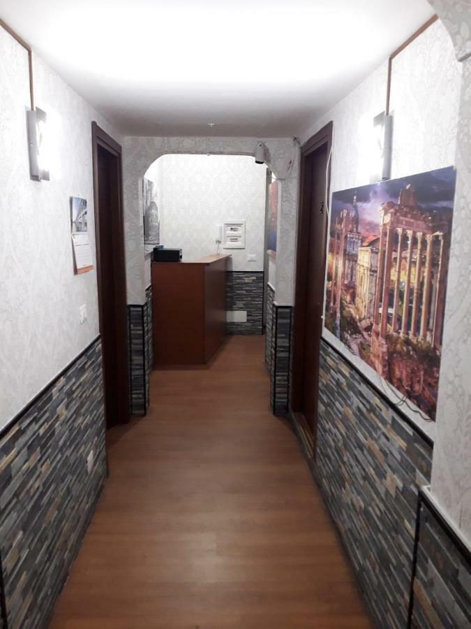 רומא Renting Rooms מראה חיצוני תמונה