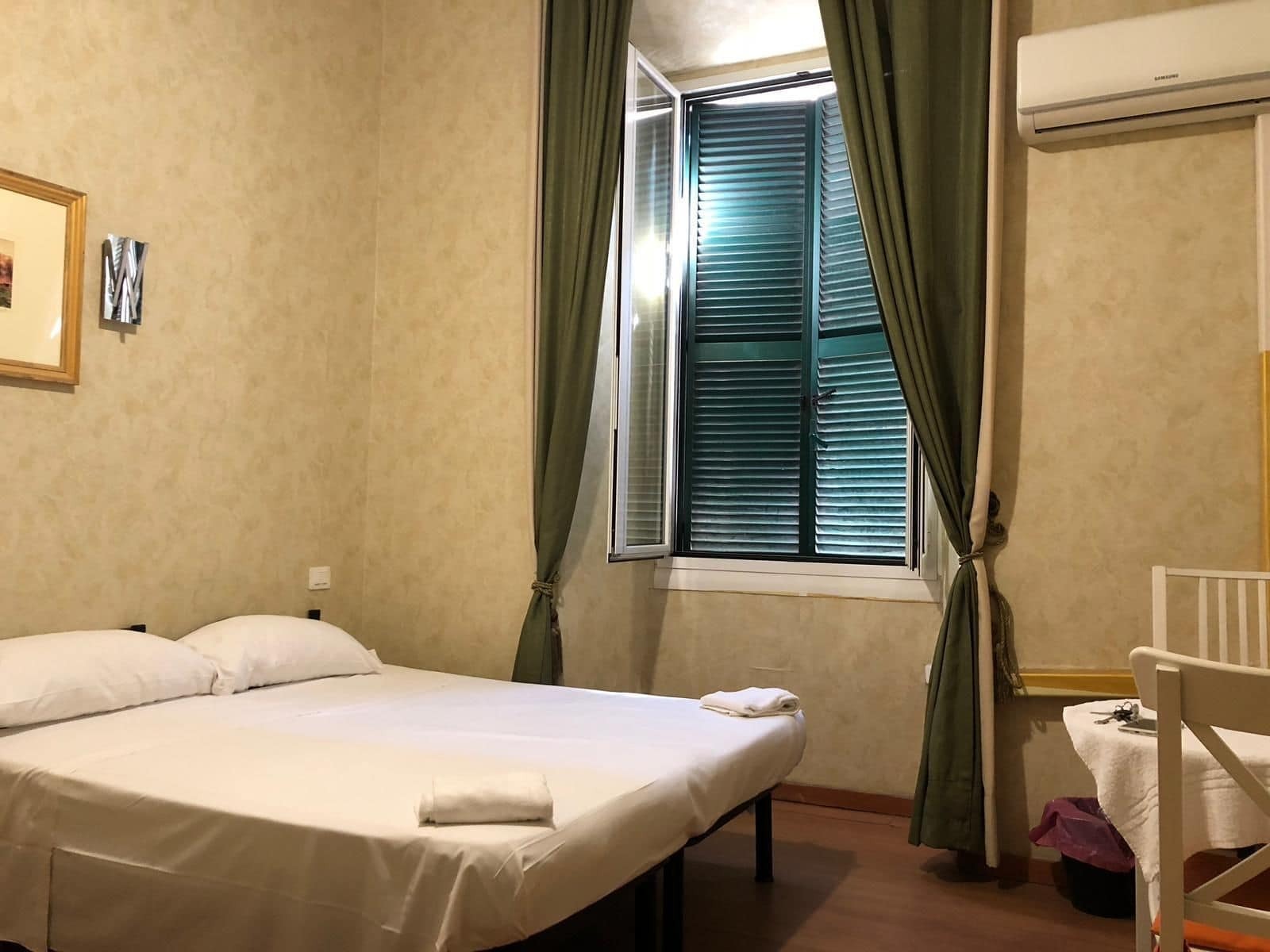 רומא Renting Rooms מראה חיצוני תמונה