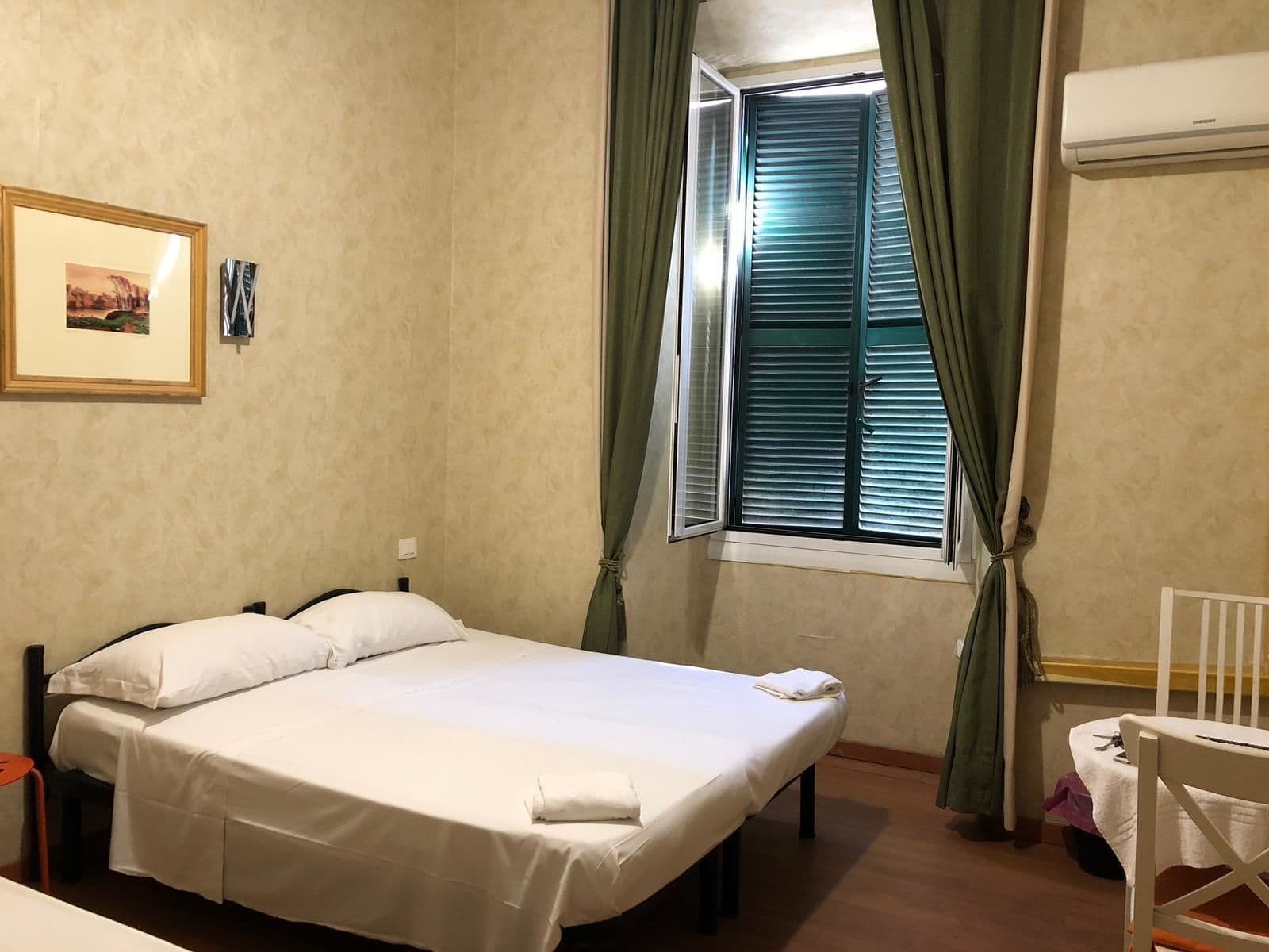 רומא Renting Rooms מראה חיצוני תמונה